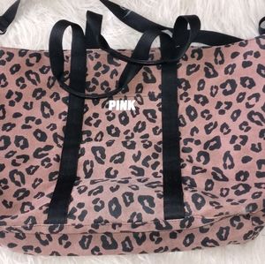 VS PINK leopard bag very cute.